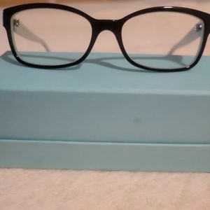 Eyeglass frames